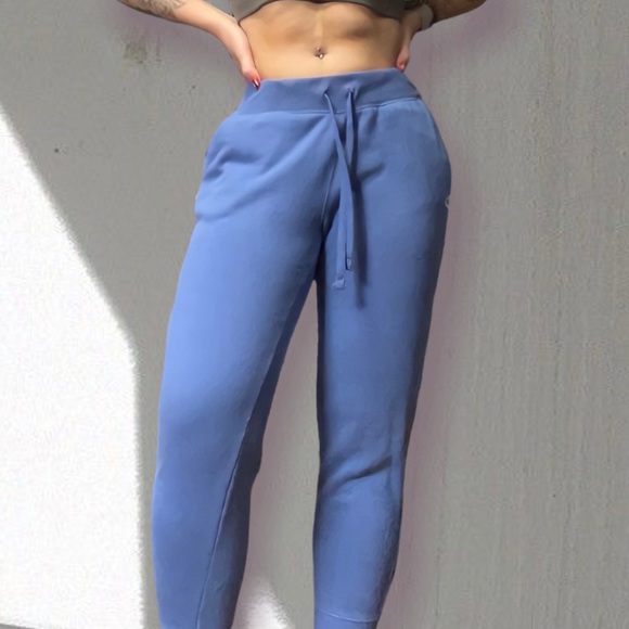 CHAMPION | 2000S PERIWINKLE CUFFED JOGGER PANTS - Picture 2 of 5